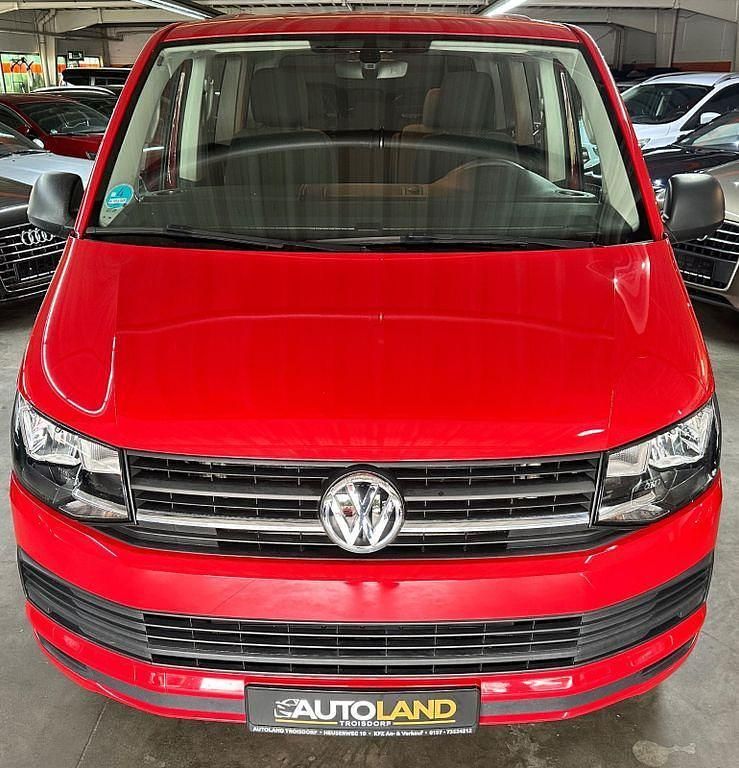 Gebraucht VW T6 Trendline 150 PS (110 kW) 2017 Kirschrot Van