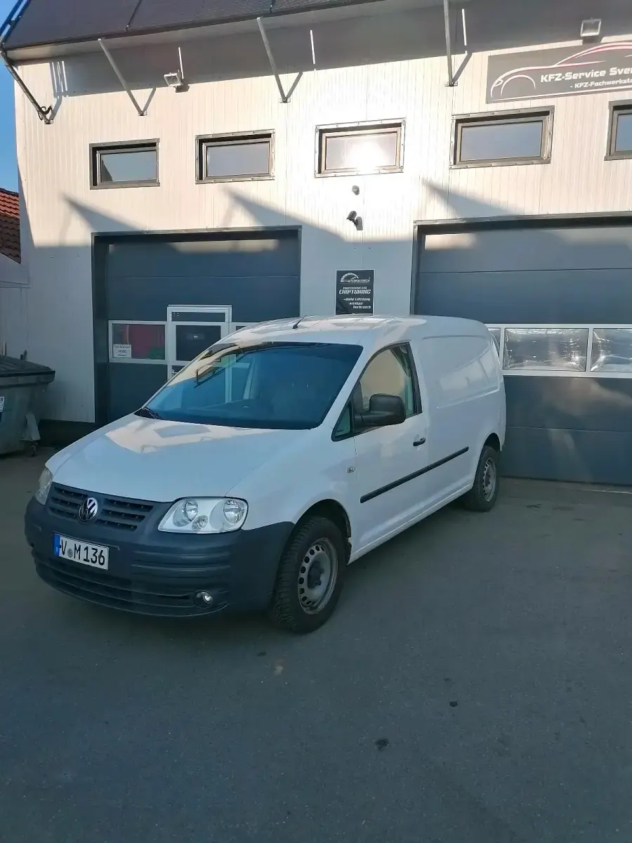 Gebraucht VW Caddy 105 PS (77 kW) 2009 Weiß Van / Kleinbus