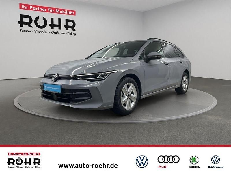 Grau Gebraucht 2025 VW Golf VIII Life Limousine | 26.450 € (Fairer Preis) - Bild 1/4