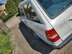 Gebraucht Mercedes 230 136 PS (100 kW) 1991 Weiß Kombi