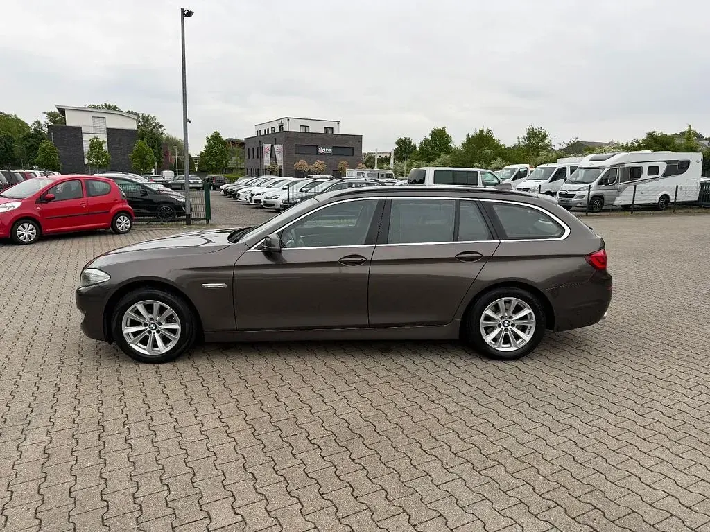 Używany BMW 520 184 KM (135 kW) 2011 Kombi