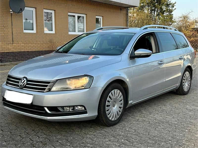 Gebraucht VW Passat 170 PS (125 kW) 2011 Kombi