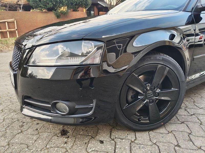 Gebraucht Audi A3 Ambition 125 PS (91 kW) 2010 Schwarz Kleinwagen