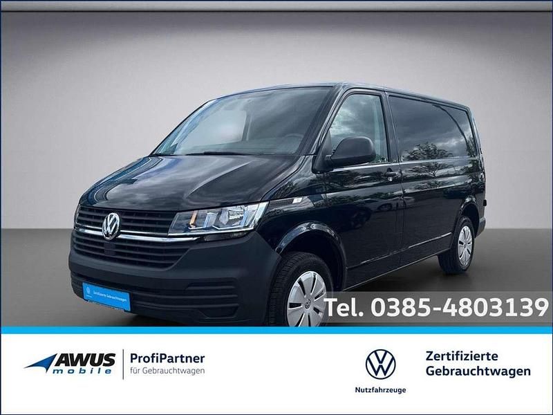 Schwarz / deep black (metallic) Gebraucht 2024 VW T6.1 Van | 30.980 € (Superpreis) - Bild 1/3