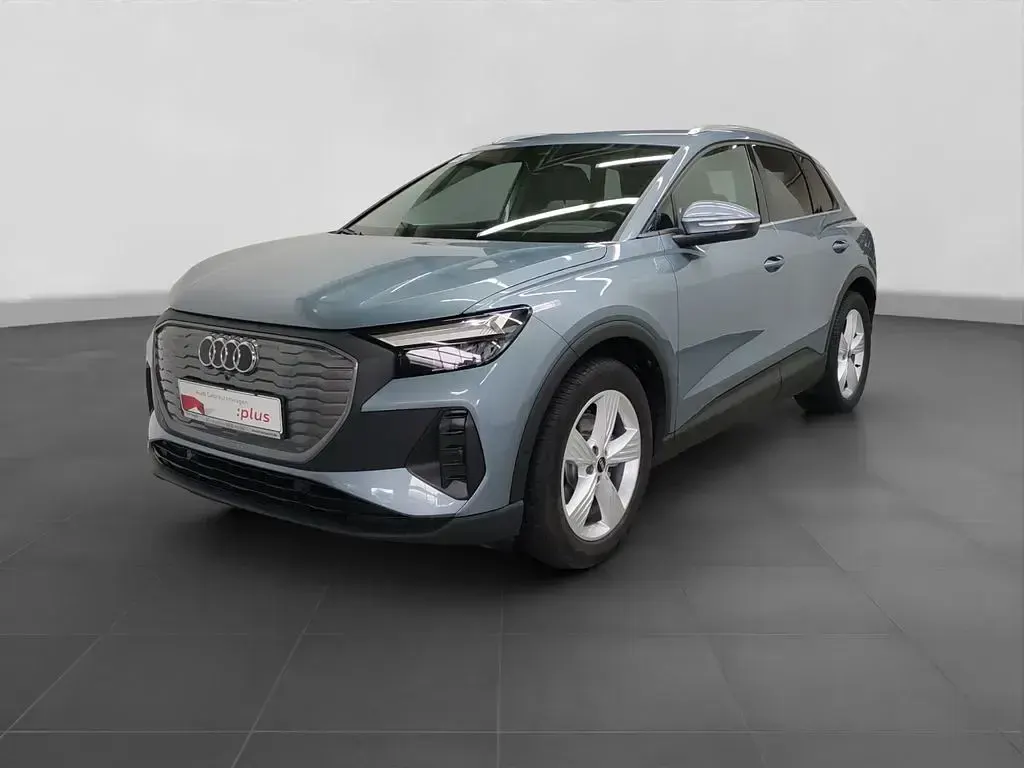 Gebraucht Audi Q4 e-tron Comfort 125 kW (170 PS) 2023 Geysirblau metallic SUV