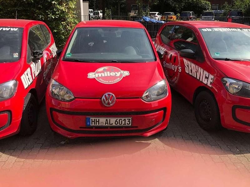 Rot Gebraucht 2015 VW up! Kleinwagen | 2.500 € - Bild 1/4
