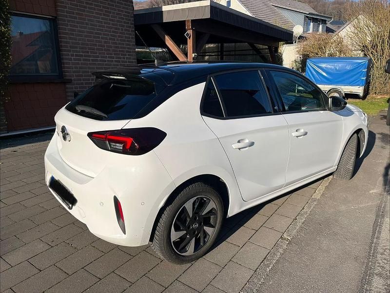 Gebraucht Opel Corsa-e GS Line 100 kW (136 PS) 2020 Weiß Kleinwagen