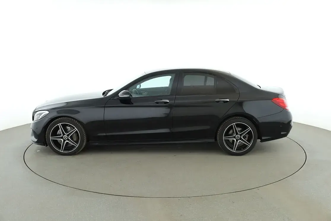 Gebraucht Mercedes C400 AMG line 333 PS (244 kW) 2018 Schwarz Limousine