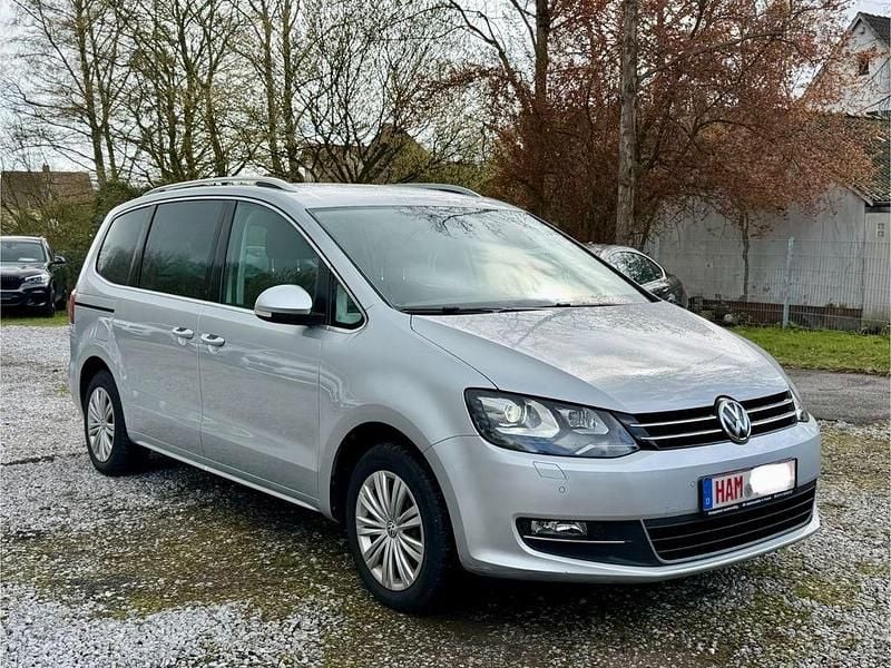 Gebraucht VW Sharan Highline 150 PS (110 kW) 2016 Silber Van / Kleinbus