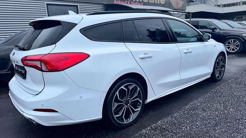 Gebraucht Ford Focus ST-Line 150 PS (110 kW) 2019 Weiß Kombi
