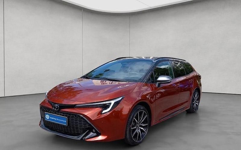 Orange Gebraucht 2025 Toyota Corolla Sport Kombi | 37.990 € - Bild 1/4