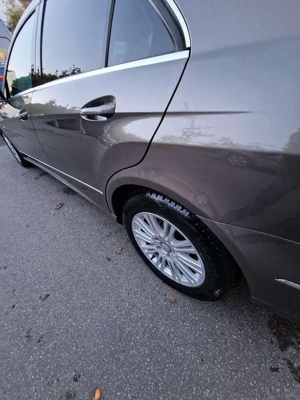 Gebraucht Mercedes E350 Elegance 231 PS (169 kW) 2009 Grau Limousine