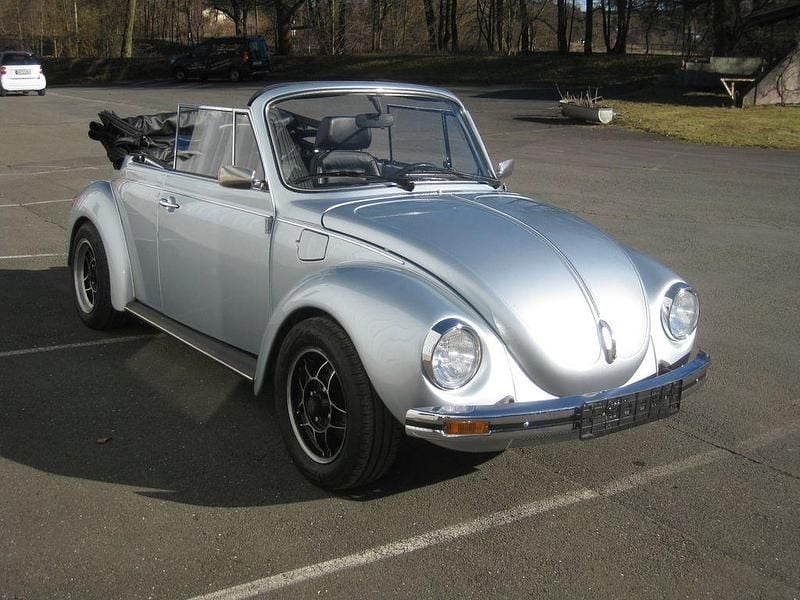 Silber Gebraucht 1977 VW Käfer Cabrio | 22.500 € - Bild 1/4