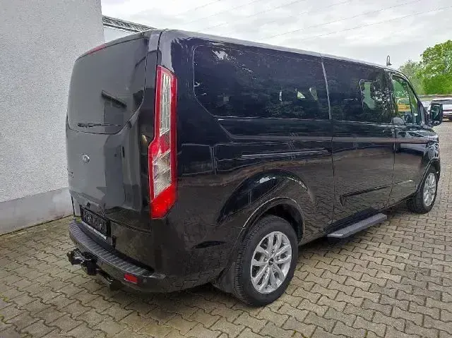 Gebraucht Ford Tourneo Custom Titanium X 185 PS (136 kW) 2020 Schwarz Van