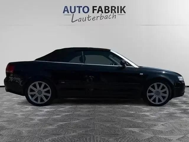 Second-hand Audi A4 S-Line 200 CP (147 kW) 2007 Negru Cabrio