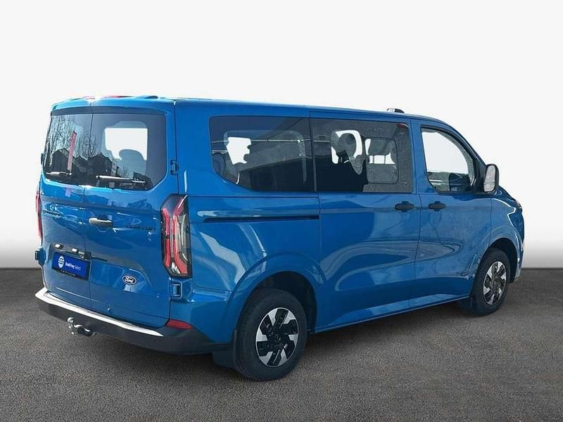 Neu Ford E-Transit Trend 160 kW (218 PS) 2025 Blau Van