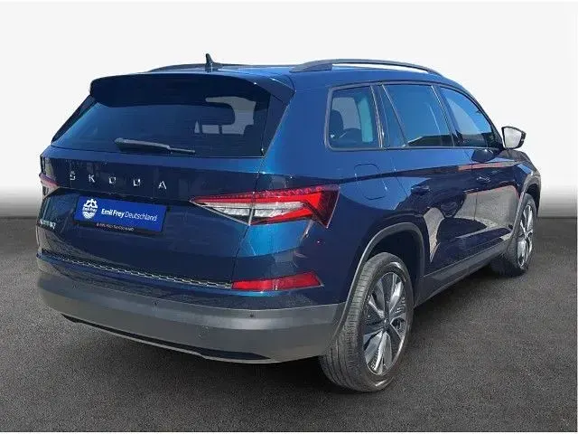 Gebraucht Skoda Kodiaq Ambition 150 PS (110 kW) 2022 Lavablau metallic SUV