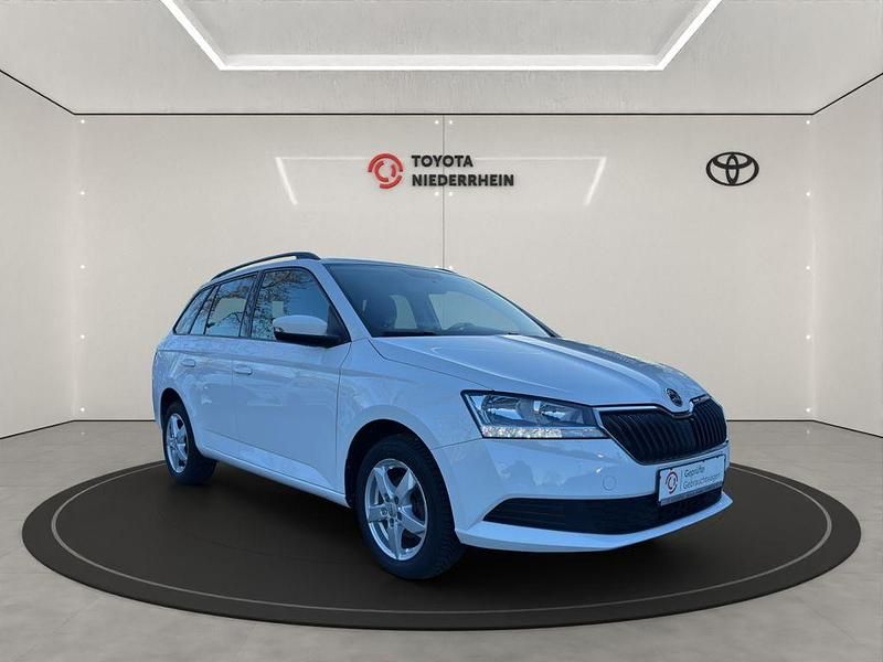 Gebraucht Skoda Fabia Active 95 PS (69 kW) 2020 Weiß Kombi