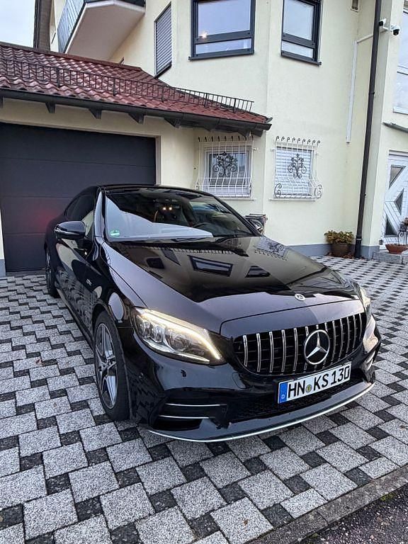 Schwarz Gebraucht 2021 Mercedes C43 AMG Coupé | 47.990 € (Fairer Preis) - Bild 1/4