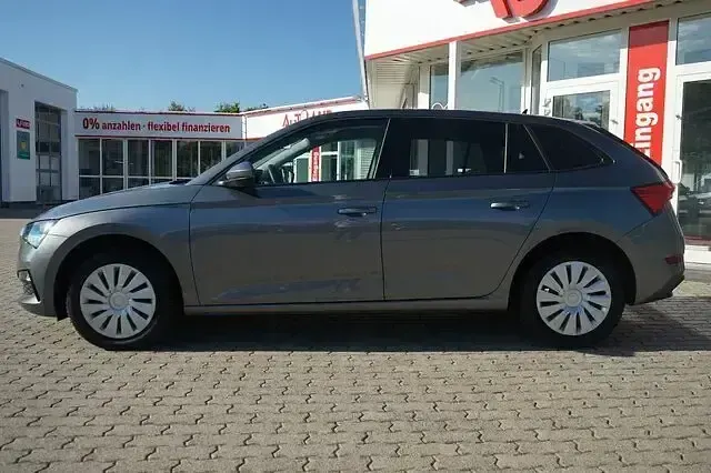 Gebraucht Skoda Scala 150 PS (110 kW) 2023 Grau Kleinwagen