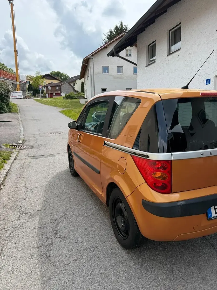 Gebraucht Peugeot 1007 88 PS (64 kW) 2006 Orange Van / Kleinbus