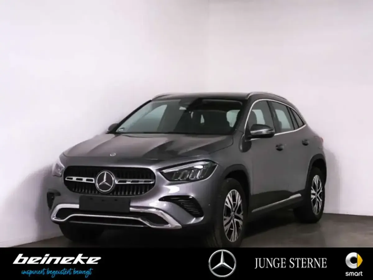 Gebraucht Mercedes GLA180 Progressive 136 PS (100 kW) 2025 Grau SUV