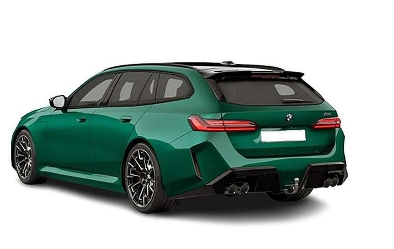 Nowe BMW M5 Performance 727 KM (534 kW) 2026 Zielony Kombi
