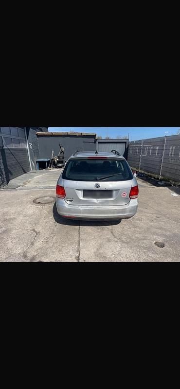 Gebraucht VW Golf V 105 PS (77 kW) 2009 Kombi