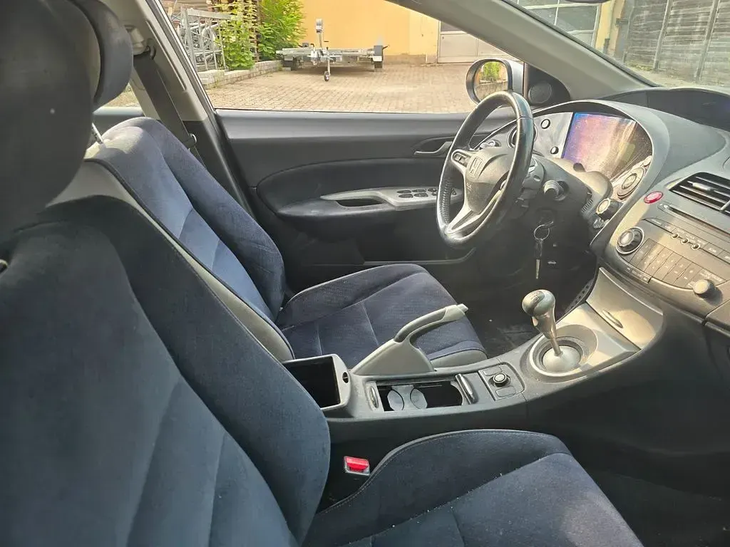 Gebraucht Honda Civic Sport 83 PS (61 kW) 2006 Silber Limousine