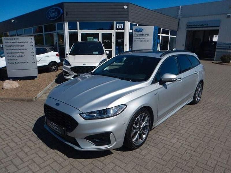 Silber Gebraucht 2022 Ford Mondeo ST-Line Limousine | 24.990 € (Teuer) - Bild 1/4