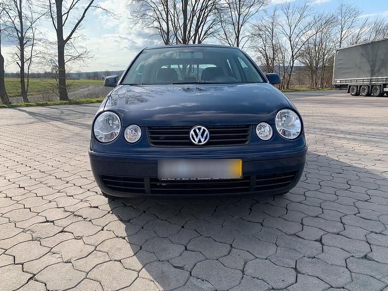Gebraucht VW Polo 75 PS (55 kW) 2006 Blau Kleinwagen