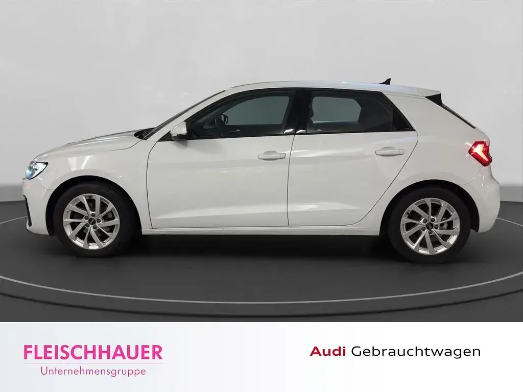 Gebraucht Audi A1 Sportback Advanced 110 PS (80 kW) 2023 Weiss Kleinwagen