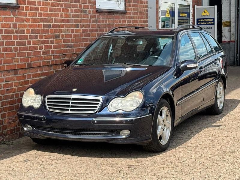 Gebraucht Mercedes C240 Sport Edition 170 PS (125 kW) 2002 Blau Kombi
