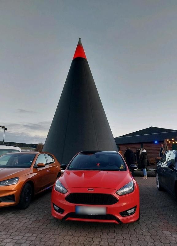 Usata Ford Focus ST-Line 182 CV (133 kW) 2018 Rosso Berlina