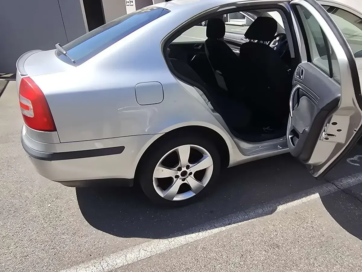 Gebraucht Skoda Octavia 150 PS (110 kW) 2006 Silber Limousine