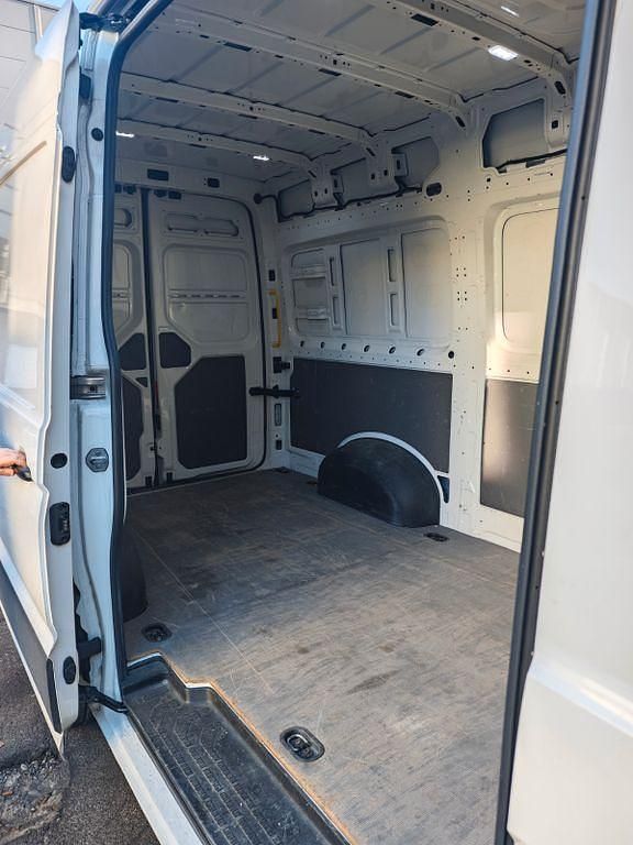 Gebraucht VW Crafter 140 PS (102 kW) 2022 Weiß Van