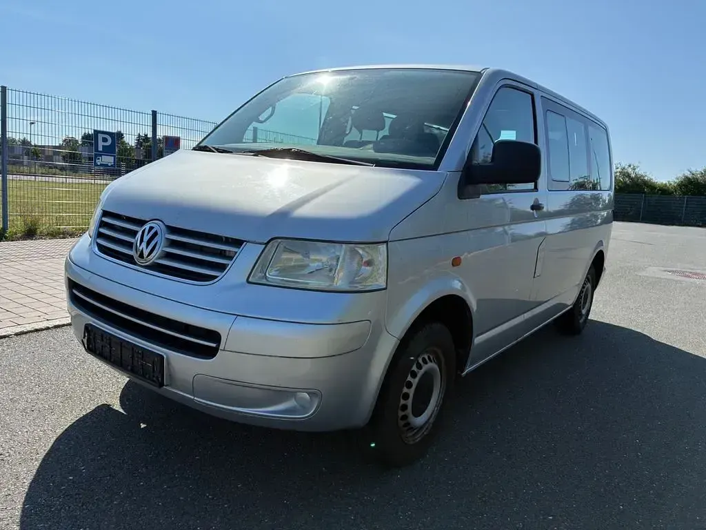Gebraucht VW T5 102 PS (75 kW) 2006 Silber Van
