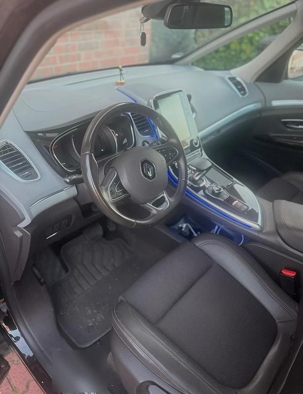 Gebraucht Renault Espace 160 PS (117 kW) 2015 Schwarz Van / Kleinbus