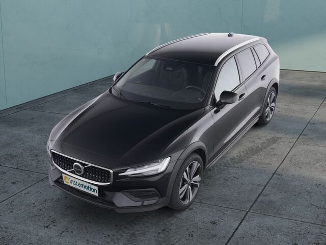 Gebraucht Volvo V60 CC Plus 197 PS (144 kW) 2023 Schwarz Kombi