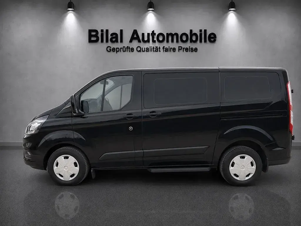 Gebraucht Ford Transit Custom 170 PS (125 kW) 2021 Schwarz Van / Kleinbus
