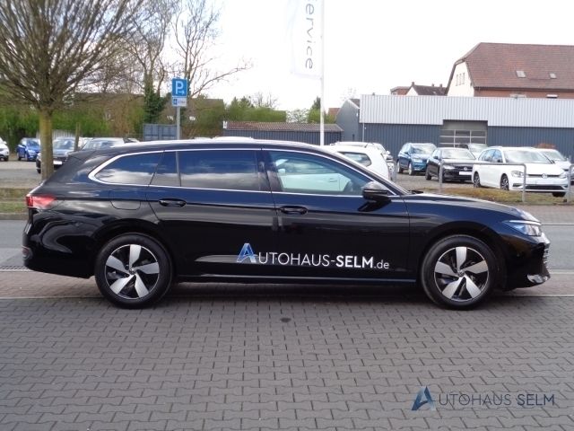 Gebraucht VW Passat Business 150 PS (110 kW) 2024 Schwarz Kombi