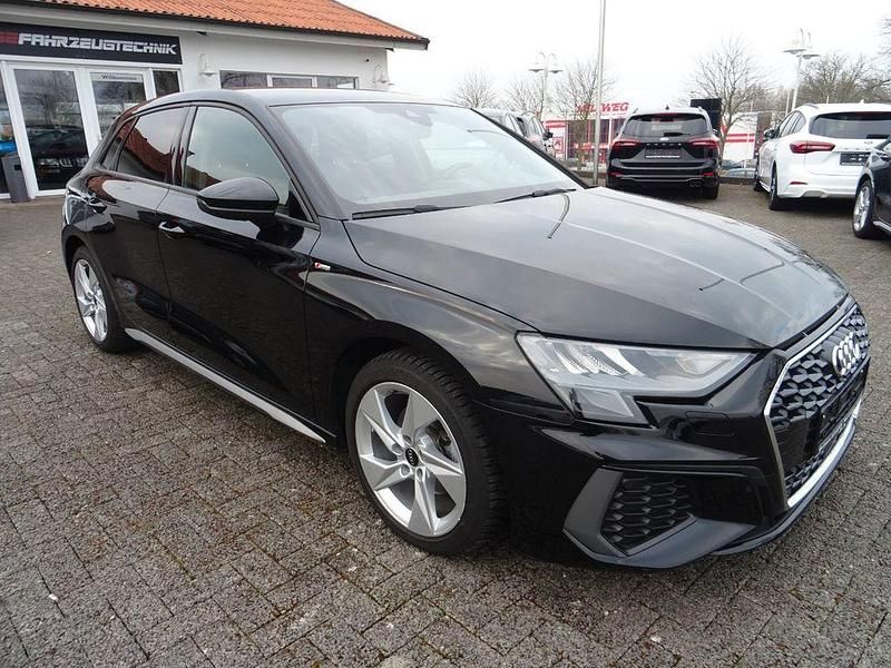 Gebraucht Audi A3 S-Line 110 PS (80 kW) 2024 Schwarz Limousine
