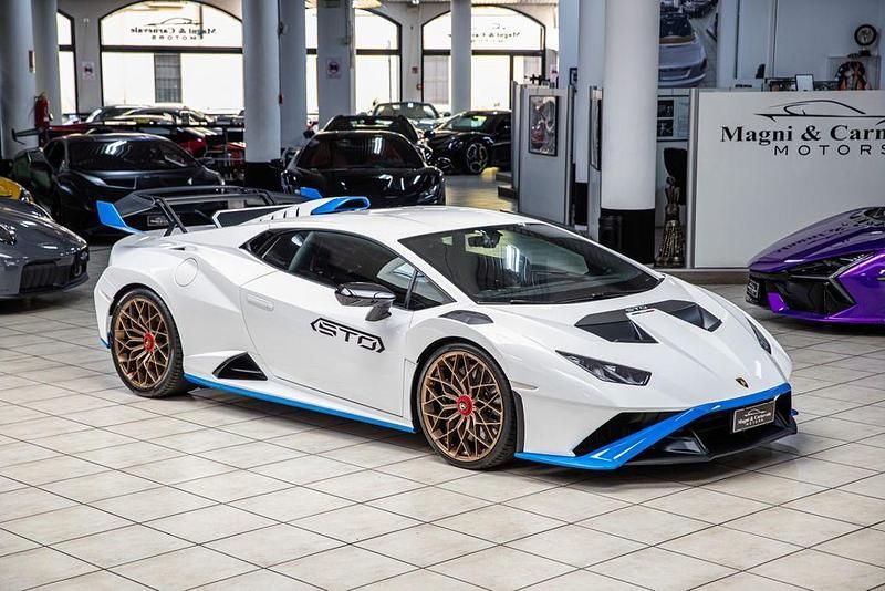 Second-hand Lamborghini Huracán 640 CP (470 kW) 2024 Alb