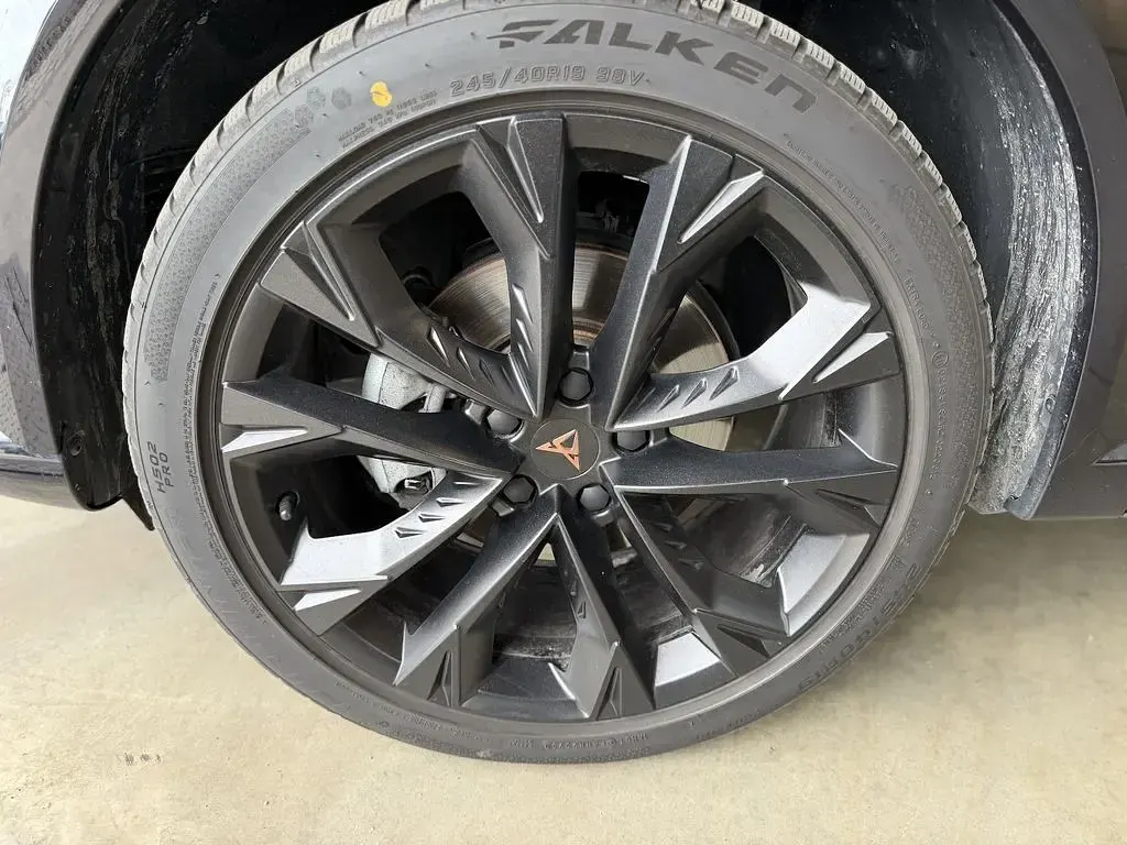 Gebraucht Cupra Formentor 204 PS (150 kW) 2025 Grau SUV
