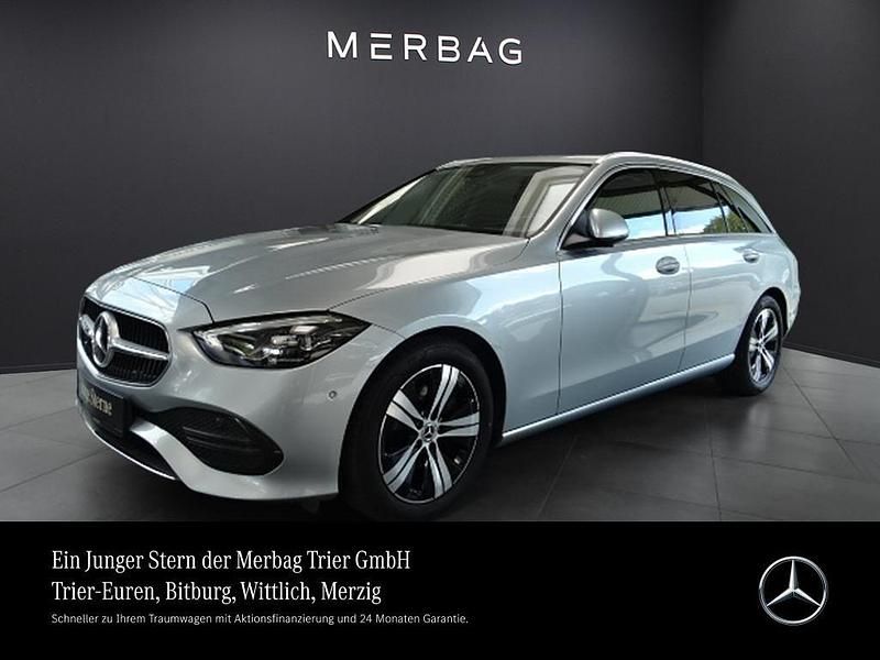 Metalliclack hightechsilber Gebraucht 2023 Mercedes C220 Avantgarde Kombi | 31.760 € (Guter Preis) - Bild 1/4
