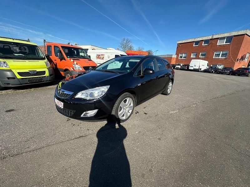 Gebraucht Opel Astra Design Edition 116 PS (85 kW) 2012 Schwarz Kombi