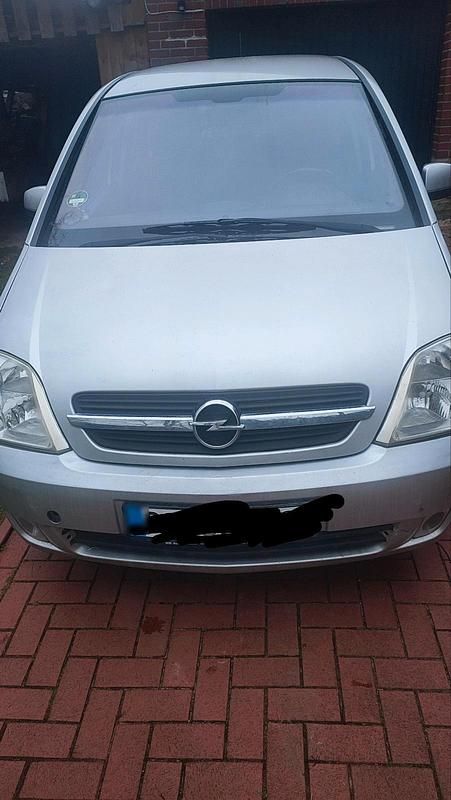 Gebraucht Opel Meriva 110 PS (80 kW) 2004 Silber Van / Kleinbus
