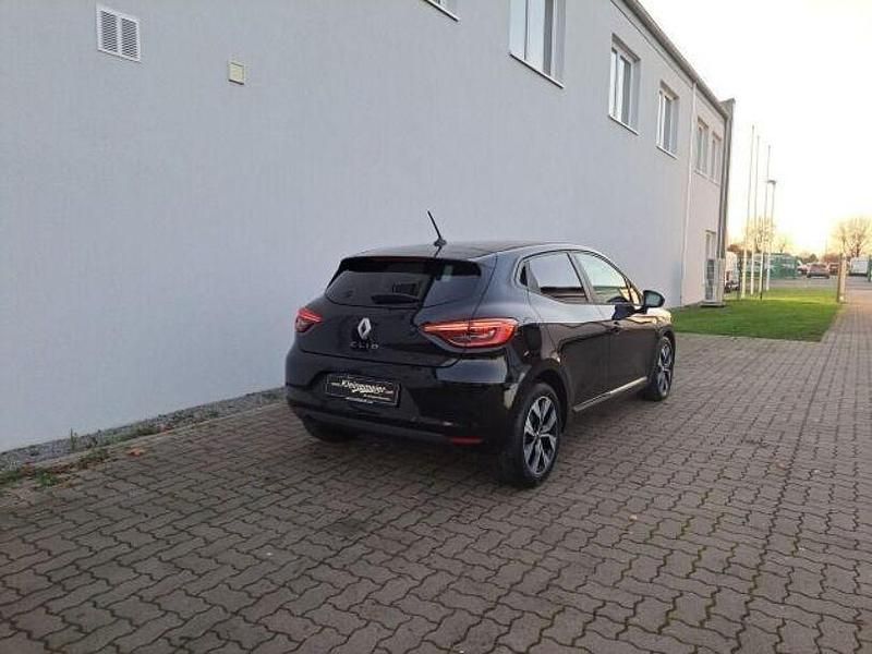 Second-hand Renault Clio V Evolution 91 CP (66 kW) 2023 Negru Berlinǎ