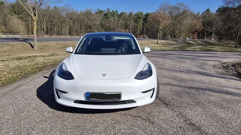 Gebraucht Tesla Model 3 366 kW (498 PS) 2021 Weiß Limousine
