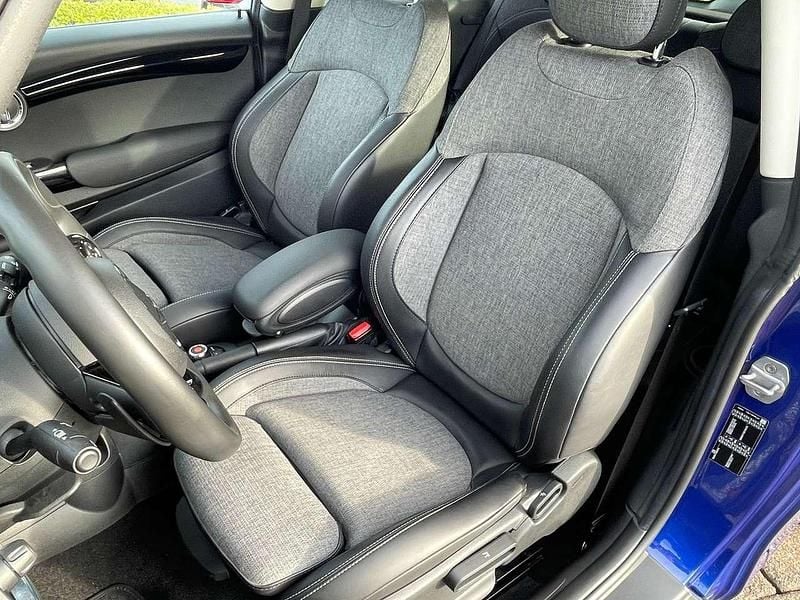 Gebraucht Mini Cooper S 192 PS (141 kW) 2018 Starlight blue metallic Kleinwagen